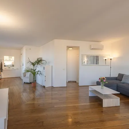Apartament Penthouse With A View